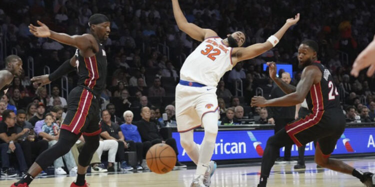LeBron se acerca a 50,000 puntos y Doncic lidera triunfo de Lakers