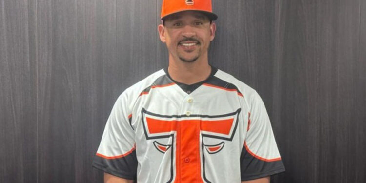 Los Toros del Este designan a Víctor Estévez como manager