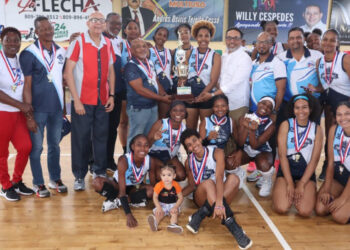 San Cristóbal se corona campeón nacional de voleibol femenino