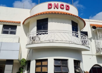 DNCD frustra envío de cocaína líquida camuflada como whisky