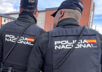 Detenido en Torrelavega por estafa de más de mil euros en venta falsa de criptomonedas