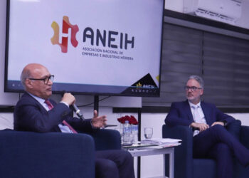 Industriales exponen impacto de cambios en Ley de Residuos Sólidos