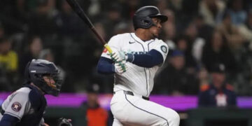 Jorge Polanco decide victoria de Seattle 4-3 sobre Houston