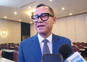 Ministro de Trabajo pide reformar ley de Seguridad Social con urgencia
