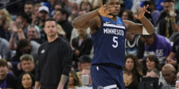 Minnesota vence a Lakers con 29 puntos de Edwards