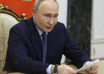 Putin anuncia tregua de tres días en guerra contra Ucrania