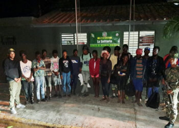 Detienen a 29 haitianos indocumentados en Elías Piña y Montecristi