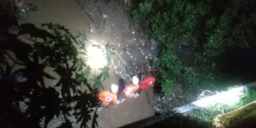 Hallan sin vida a niño arrastrado por cañada en San Juan
