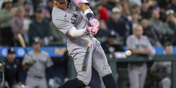 Judge lidera triunfo de Yankees con su jonrón 15