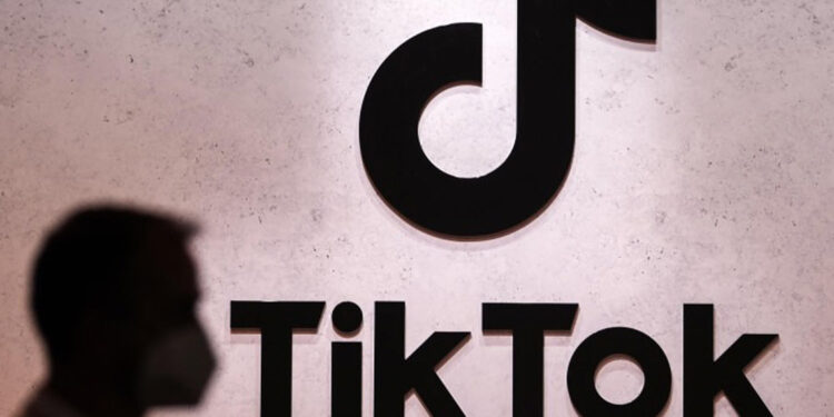 Multan a TikTok con 530 millones de euros por proteger mal datos de europeos en China