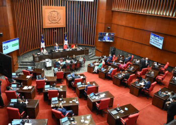 Poder Ejecutivo somete ley para regular libertad de expresión y medios digitales