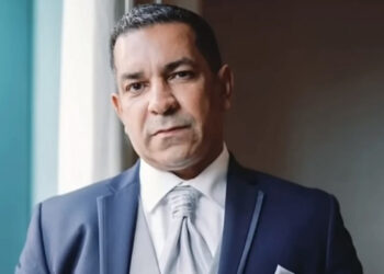 Tribunal envía a juicio a Emmanuel Rivera y red acusada de estafa inmobiliaria por RD$700 millones