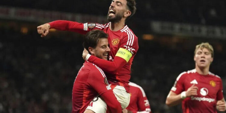 United y Tottenham van por boleto a Champions en final