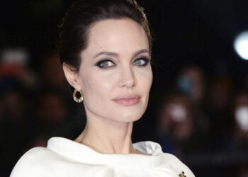 Angelina Jolie cumple 50 años como voz crítica y activista global