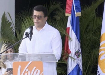 Collado proyecta 12 millones de turistas en 2025