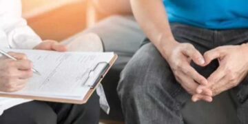 Dolor óseo en hombres mayores puede ser señal de cáncer de próstata