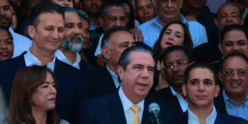 Francisco Javier critica intento de frenar aspiraciones del PLD