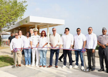 Inauguran malecón de Samaná con inversión de RD$553 millones