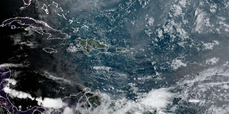 Indomet alerta por lluvias y calor extremo este viernes