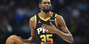 Kevin Durant se convierte en accionista minoritario del PSG