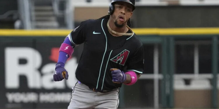 MLB veta a aficionado por insulto hacia Ketel Marte