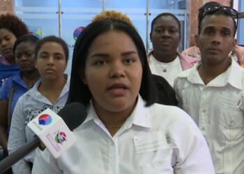 Maestros de Hato Mayor exigen pago por programa SEPA-MINERD