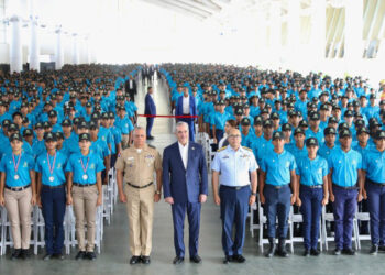 Más de 5,000 jóvenes se gradúan del Servicio Militar Voluntario