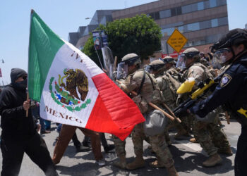 Muere manifestante anti-Trump tras tiroteo en protesta en Utah