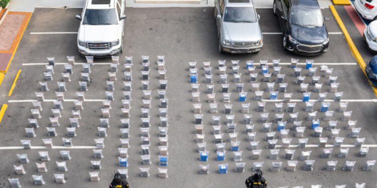 Ocupan 1.3 toneladas de droga en San Pedro durante tiroteo; no hay detenidos