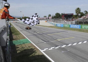 Oscar Piastri gana en España y amplía ventaja en la F1