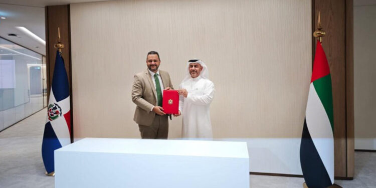 RD y Emiratos Árabes firman acuerdo de intercambio gubernamental