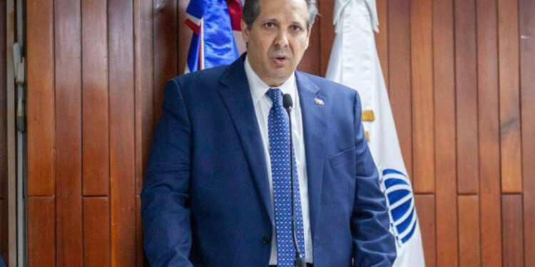Salud refuerza vigilancia por nueva subvariante de la Covid-19