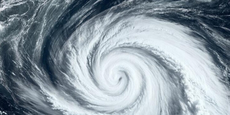 Temporada ciclónica 2025 inicia con pronósticos de alta actividad en el Atlántico