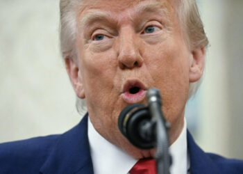 Trump prohibirá uso de máscaras en protestas contra su gobierno