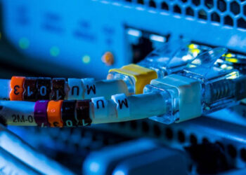 Cortes de fibra óptica afectan servicios de Claro a nivel nacional