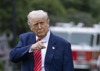 Demócratas presionan a Trump por archivos del caso Epstein