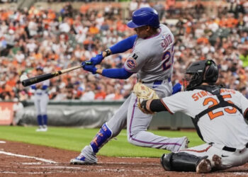 Juan Soto decide en la décima y Mets remontan para vencer 7-6 a Orioles