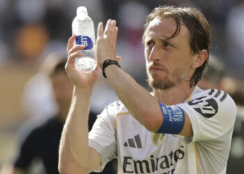 Luka Modric firma con el Milan tras despedirse del Real Madrid