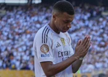 Mbappé retira demanda por acoso contra PSG y busca reconciliación
