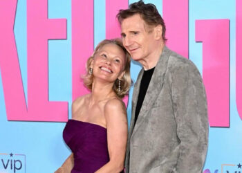Pamela Anderson y Liam Neeson confirman romance tras filmación