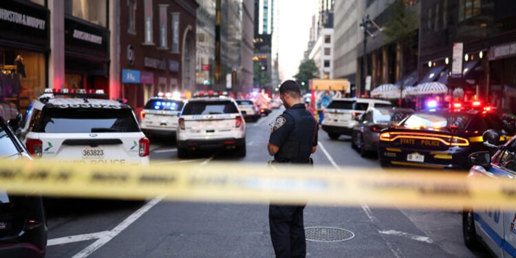 Tirador que mató a 4 en Manhattan quería atacar sede de la NFL