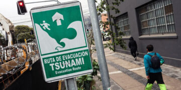 Millones evacuados por tsunami tras sismo en Rusia