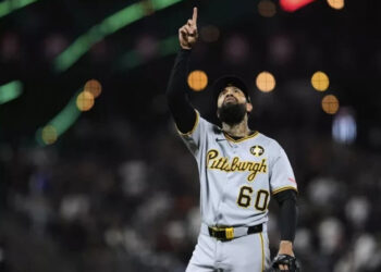 Piratas ganan su cuarto juego y Peguero vuelve a jonronear