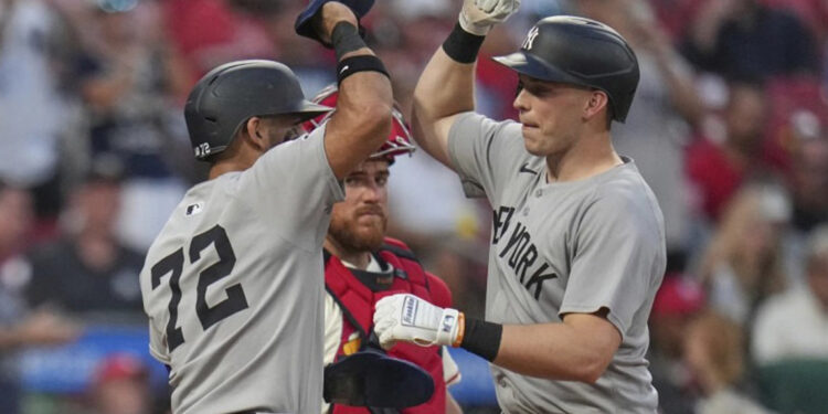 Ben Rice guía a Yankees con 7 impulsadas en triunfo 12-8 sobre Cardenales