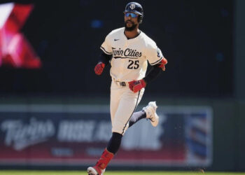 Buxton llega a 29 HRS y Mellizos derrotan 7-2 a Padres