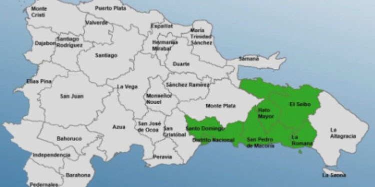 COE coloca seis provincias en alerta verde por onda tropical