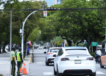 Confusión por nueva prohibición de giro a la izquierda en el Gran Santo Domingo
