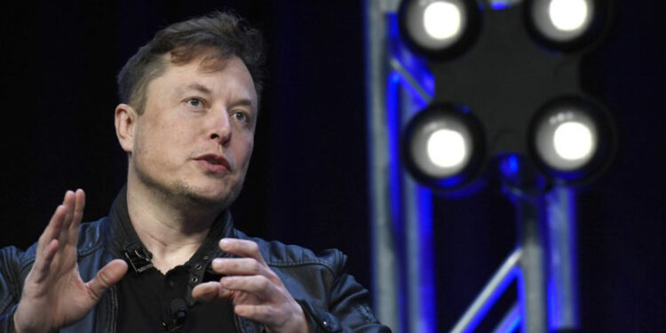 Elon Musk demandará a Apple por excluir X y Grok de su App Store