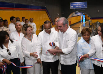 Gobierno incorpora trenes de seis vagones al Metro de Santo Domingo