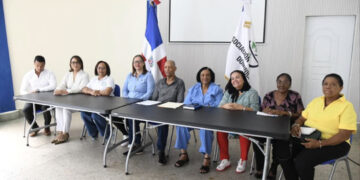 Gremios de salud convocan paro nacional por retraso en pagos